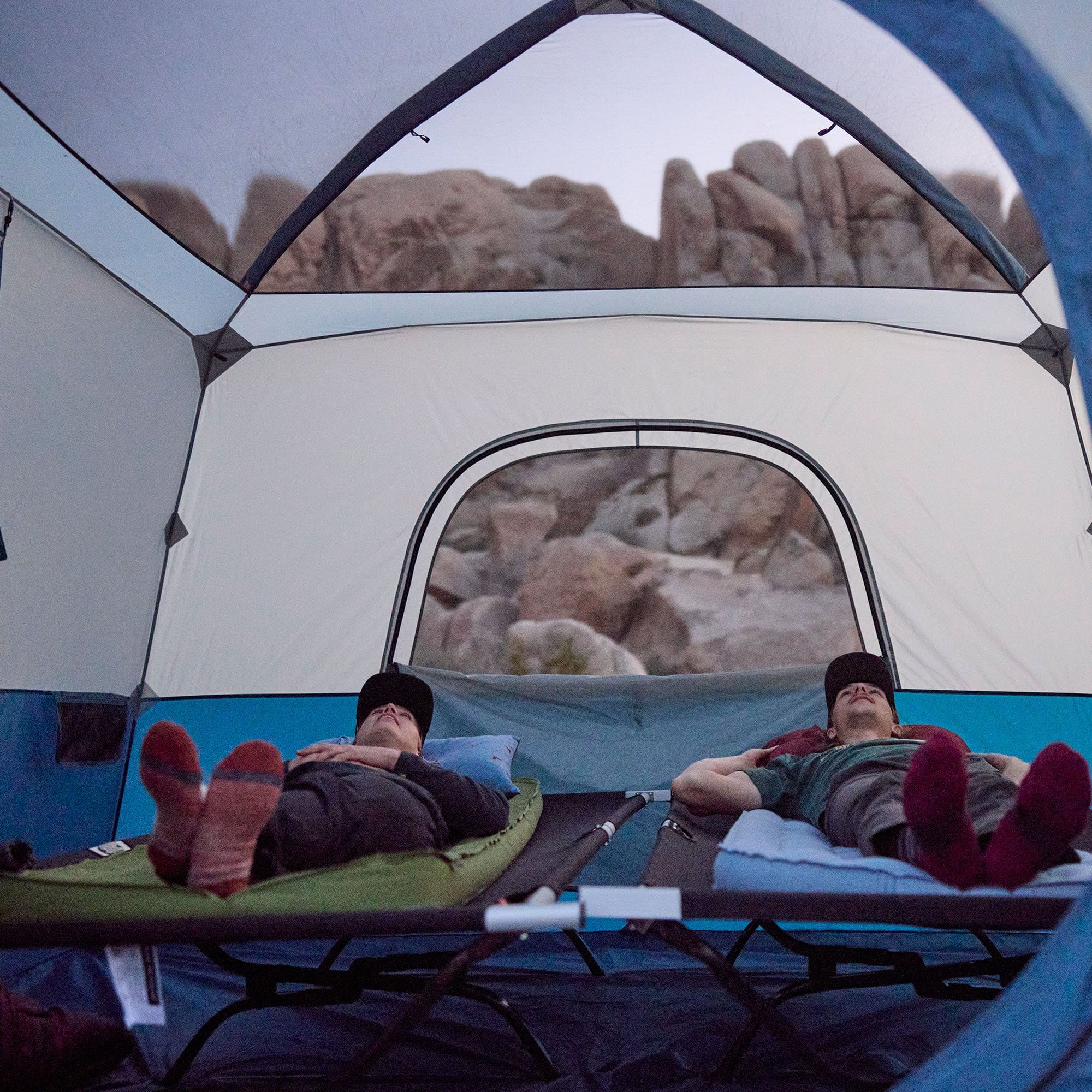 Hacienda 8-Person Family Tent - Image 3
